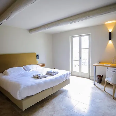 Hotel La Bastide D'eygalieres
