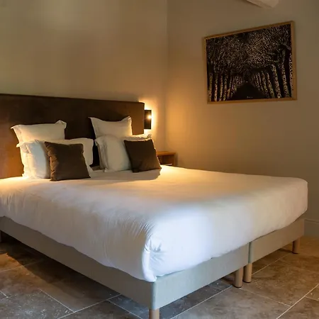 Hotel La Bastide D'eygalieres Eygalieres (Bouches-du-Rhone)