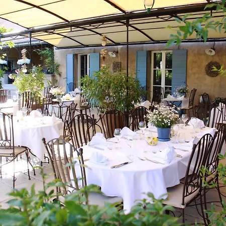 Hotel La Bastide D'eygalieres